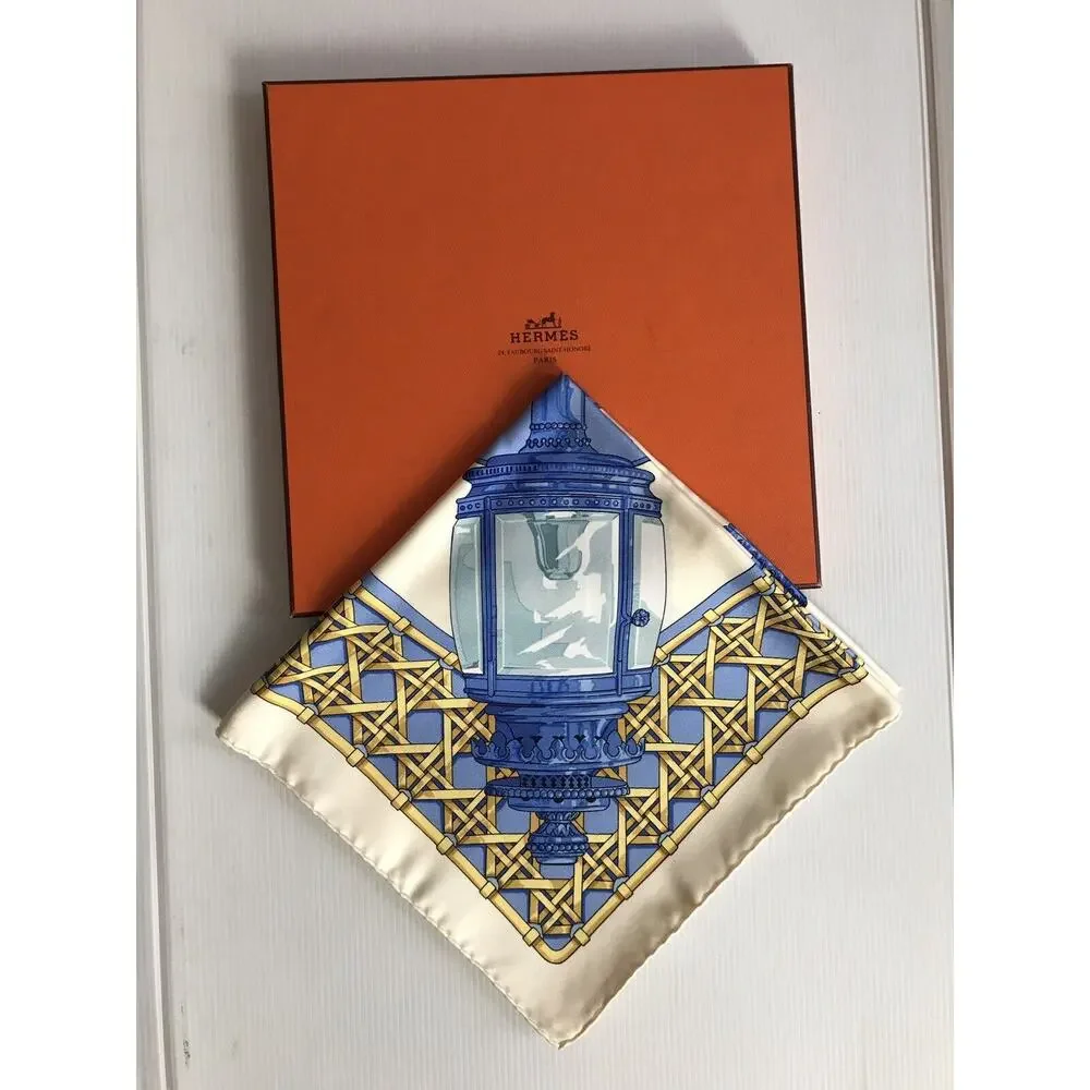 HERMES Scarf Carriage Lights Feux De Route Silk 35” by Caty Latham New with Box
